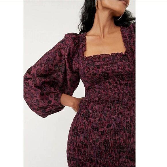 Free People Smock It To Me Mini Dress Puff Sleeve Plum Floral Size XS NEW - Picture 2 of 9